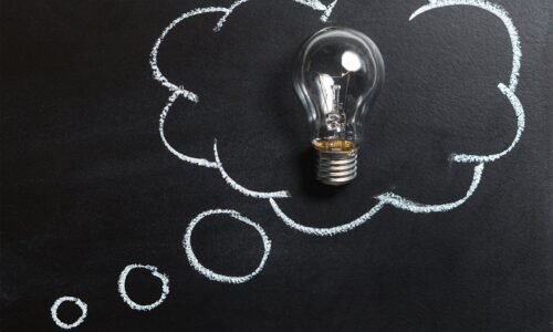 Autoconhecimento: A Jornada para Descobrir Sua Essência